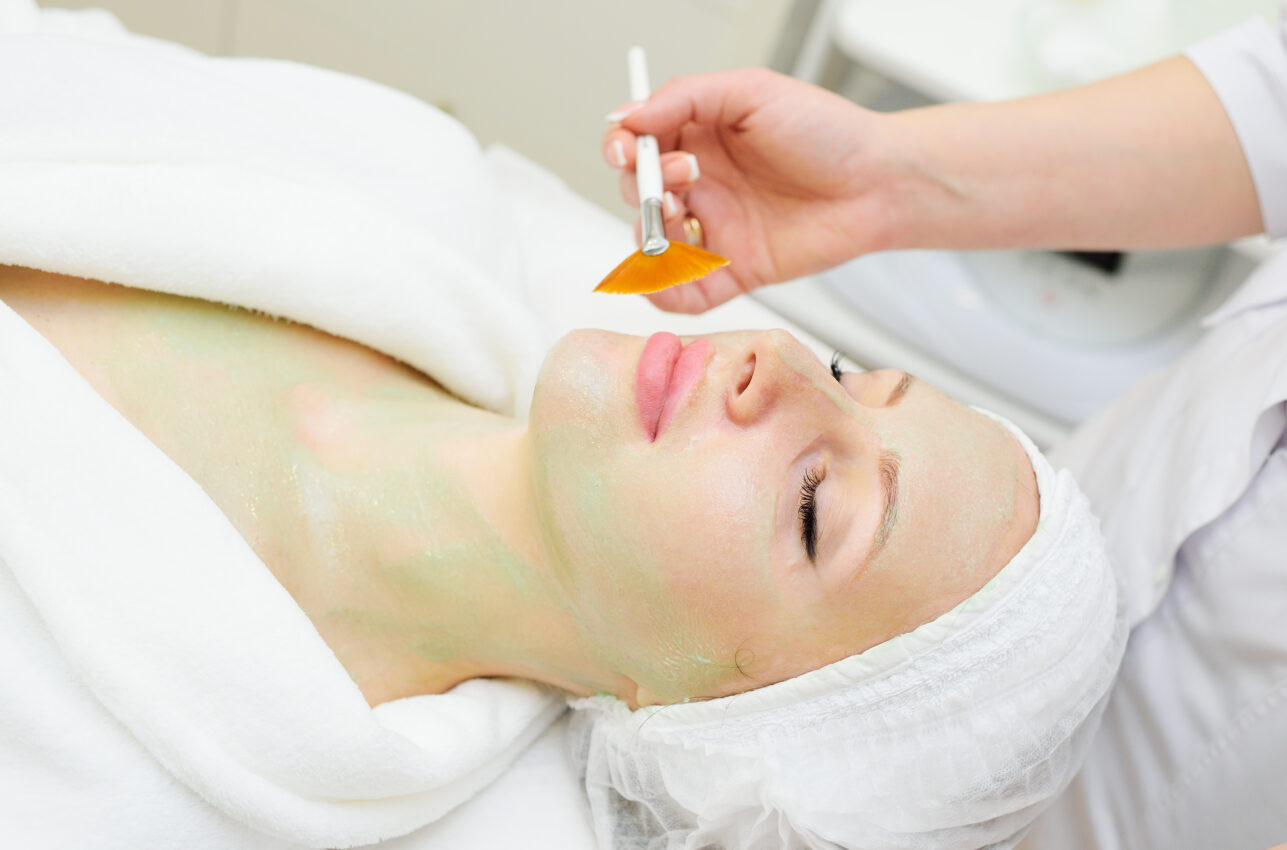 chemical peeling treatment